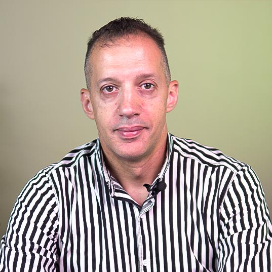 د محمد نبيل